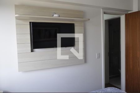 Quarto 1 de apartamento para alugar com 2 quartos, 51m² em Del Castilho, Rio de Janeiro