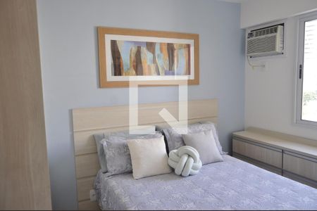 Quarto 1 de apartamento para alugar com 2 quartos, 51m² em Del Castilho, Rio de Janeiro