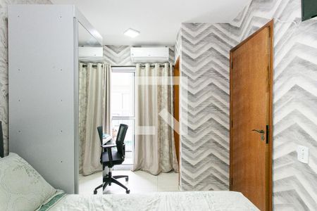 Suíte 1 de casa de condomínio à venda com 2 quartos, 120m² em Chácara Seis de Outubro, São Paulo
