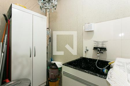 Casa de condomínio à venda com 120m², 2 quartos e 2 vagasÁrea de Serviço