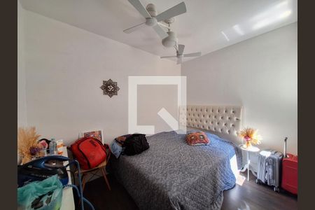 Casa à venda com 210m², 3 quartos e 2 vagas Casa à venda com 210m², 3 quartos e 2 vagasQuarto 2