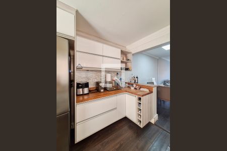 Casa à venda com 210m², 3 quartos e 2 vagas Casa à venda com 210m², 3 quartos e 2 vagasCozinha