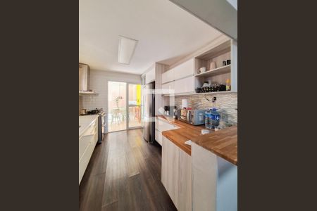 Casa à venda com 210m², 3 quartos e 2 vagas Casa à venda com 210m², 3 quartos e 2 vagasCozinha