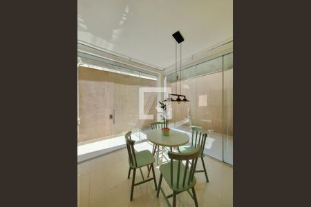 Varanda de casa à venda com 3 quartos, 210m² em Jardim São Paulo(zona Norte), São Paulo