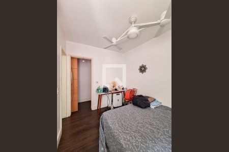 Casa à venda com 210m², 3 quartos e 2 vagas Casa à venda com 210m², 3 quartos e 2 vagasQuarto 2