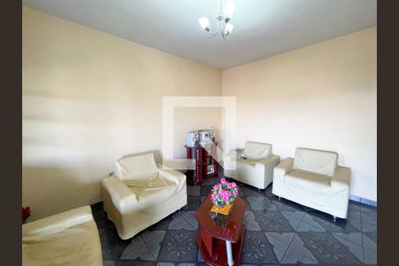 Casa à venda com 360m², 4 quartos e 2 vagasSala 2