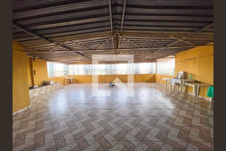 Casa à venda com 360m², 4 quartos e 2 vagasTerraço