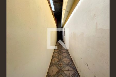Casa à venda com 360m², 4 quartos e 2 vagascorredor