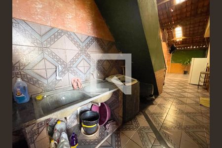 Casa à venda com 360m², 4 quartos e 2 vagasÁrea de Serviço