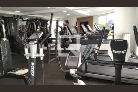 Apartamento à venda com 70m², 3 quartos e 1 vaga Apartamento à venda com 70m², 3 quartos e 1 vagaÁrea comum - Academia