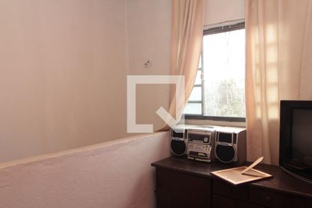 Sala 2 de casa para alugar com 2 quartos, 70m² em Xodó Marize, Belo Horizonte