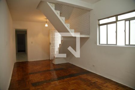 Sala de casa para alugar com 2 quartos, 152m² em Conjunto Residencial Pombeva, São Bernardo do Campo