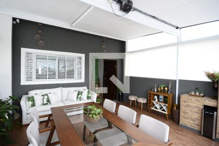 Casa à venda com 400m², 5 quartos e 2 vagasVaranda gourmet