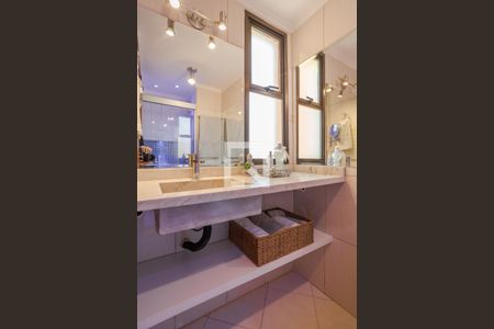 Apartamento para alugar com 58m², 2 quartos e 2 vagasBanheiro