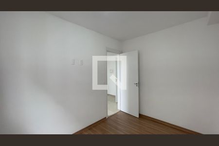Quarto 1 de apartamento para alugar com 2 quartos, 35m² em Guaianazes, São Paulo