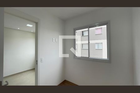 Quarto 2 de apartamento para alugar com 2 quartos, 35m² em Guaianazes, São Paulo