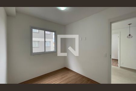 Quarto 1 de apartamento para alugar com 2 quartos, 35m² em Guaianazes, São Paulo