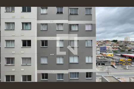 Vista Quarto 1 de apartamento para alugar com 2 quartos, 35m² em Guaianazes, São Paulo