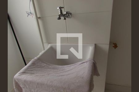 Área de Serviço de apartamento para alugar com 2 quartos, 36m² em Paraíso do Morumbi, São Paulo