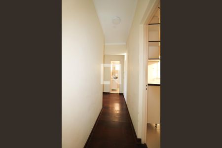 Corredor de apartamento à venda com 2 quartos, 72m² em Ponte Preta, Campinas