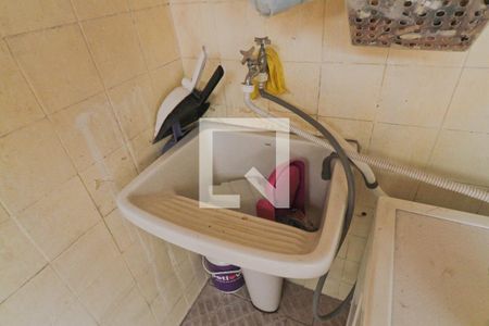 Casa à venda com 216m², 3 quartos e 2 vagasÁrea de Serviço