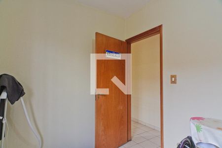 Casa à venda com 216m², 3 quartos e 2 vagasQuarto 2