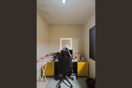 Casa à venda com 216m², 3 quartos e 2 vagasQuarto 2