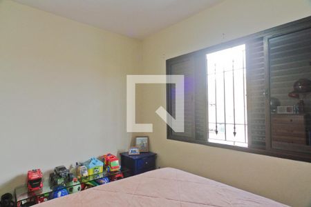Casa à venda com 216m², 3 quartos e 2 vagasQuarto 3