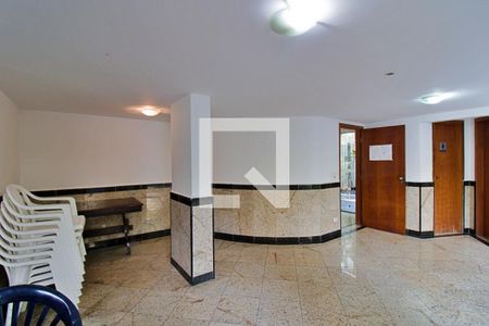 Apartamento à venda com 66m², 2 quartos e 1 vaga Apartamento à venda com 66m², 2 quartos e 1 vagaÁrea comum - Salão de festas