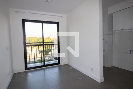 Sala de apartamento para alugar com 1 quarto, 35m² em Jacarepaguá, Rio de Janeiro