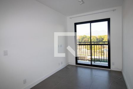 Sala de apartamento para alugar com 1 quarto, 35m² em Jacarepaguá, Rio de Janeiro