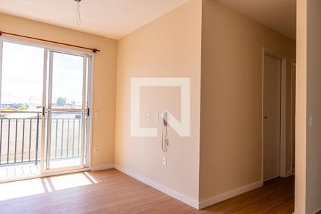 Sala de apartamento para alugar com 2 quartos, 43m² em Jardim García, Campinas