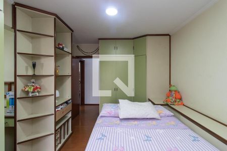 Apartamento à venda com 224m², 4 quartos e 4 vagasQuarto Suíte 2