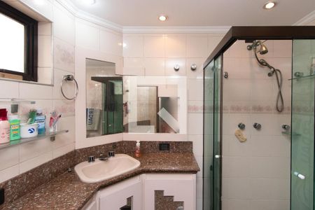 Apartamento à venda com 224m², 4 quartos e 4 vagasBanheiro da Suíte 3