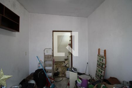 Casa à venda com 220m², 4 quartos e 1 vagaÁrea de Serviço