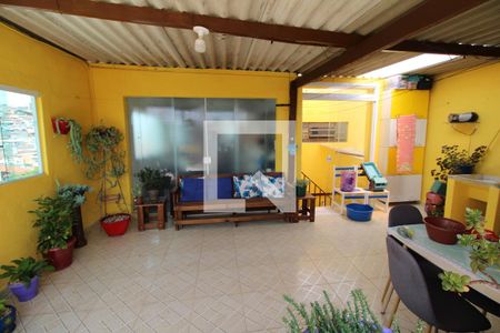 Casa à venda com 220m², 4 quartos e 1 vagaCasa 2 - Área de Serviço