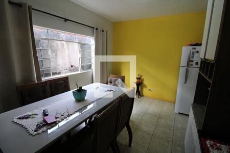 Casa à venda com 220m², 4 quartos e 1 vagaCasa 2 - Cozinha