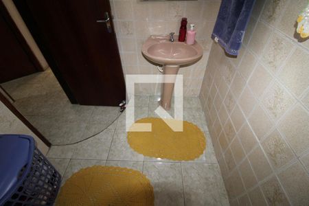 Casa à venda com 220m², 4 quartos e 1 vagaCasa 2 - Banheiro