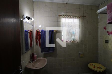 Casa à venda com 220m², 4 quartos e 1 vagaCasa 2 - Banheiro