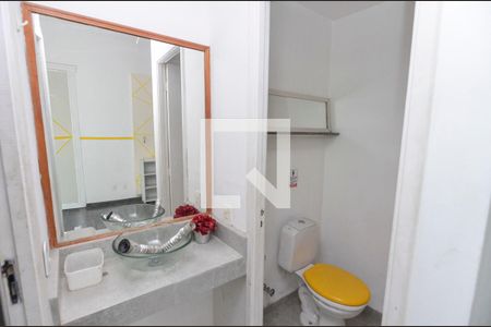 Lavabo de casa para alugar com 4 quartos, 312m² em Tijuca, Rio de Janeiro