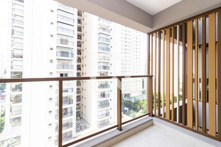 Varanda de kitnet/studio à venda com 1 quarto, 27m² em Vila Nova Conceição, São Paulo