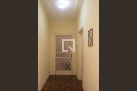 Entrada social de apartamento à venda com 4 quartos, 220m² em Santana, Porto Alegre
