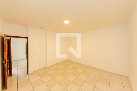 Quarto 1 de casa para alugar com 2 quartos, 120m² em Vila Bela, São Paulo