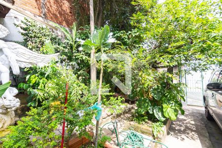 Casa à venda com 300m², 3 quartos e 2 vagasQuintal