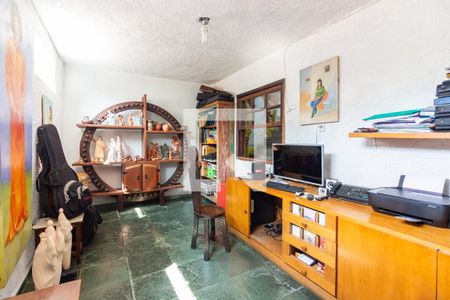 Casa à venda com 300m², 3 quartos e 2 vagasSala 