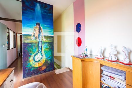 Casa à venda com 300m², 3 quartos e 2 vagasEscritório 