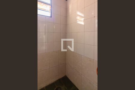 Casa à venda com 300m², 3 quartos e 2 vagasBanheiro 1