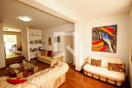 sala de casa à venda com 4 quartos, 257m² em Belvedere, Belo Horizonte