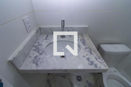 Apartamento para alugar com 56m², 2 quartos e sem vaga