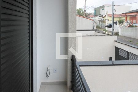 Casa à venda com 115m², 3 quartos e 2 vagas Casa à venda com 115m², 3 quartos e 2 vagasVaranda Suíte